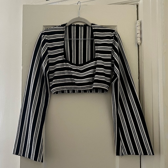 Reversible Stripe Crop Top - Picture 1 of 2